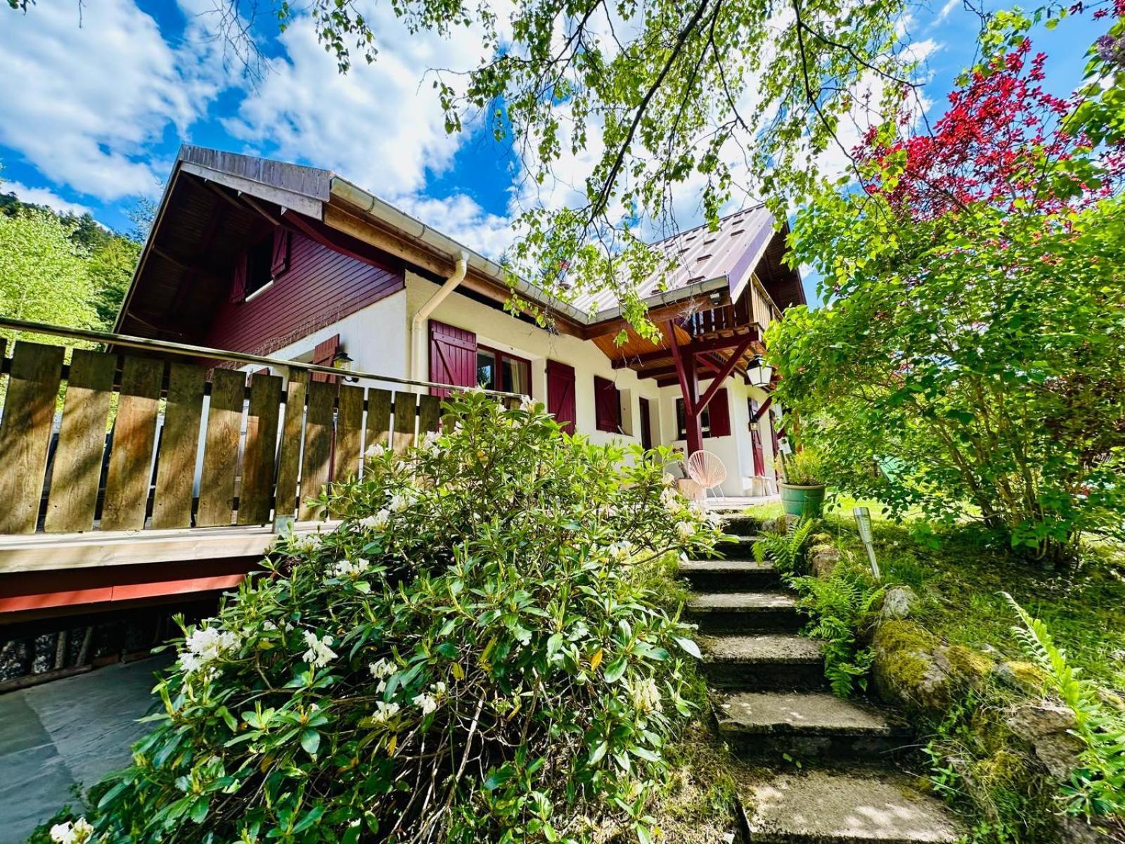 LES CIMES BLANCHES CLEDICIHOME Chalet 8 pers SPA&Grand terrain 4 MINUTES DES PISTES La Bresse Extérieur photo